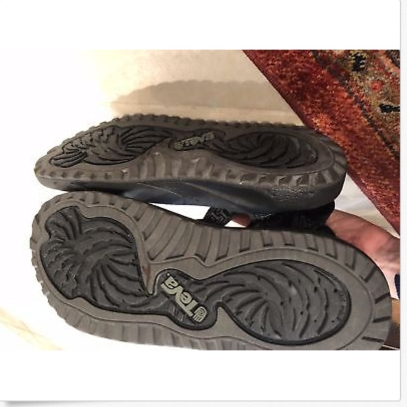 TEVA Black Strap Shock Pad Hiking Sandals SZ 13 main image 8
